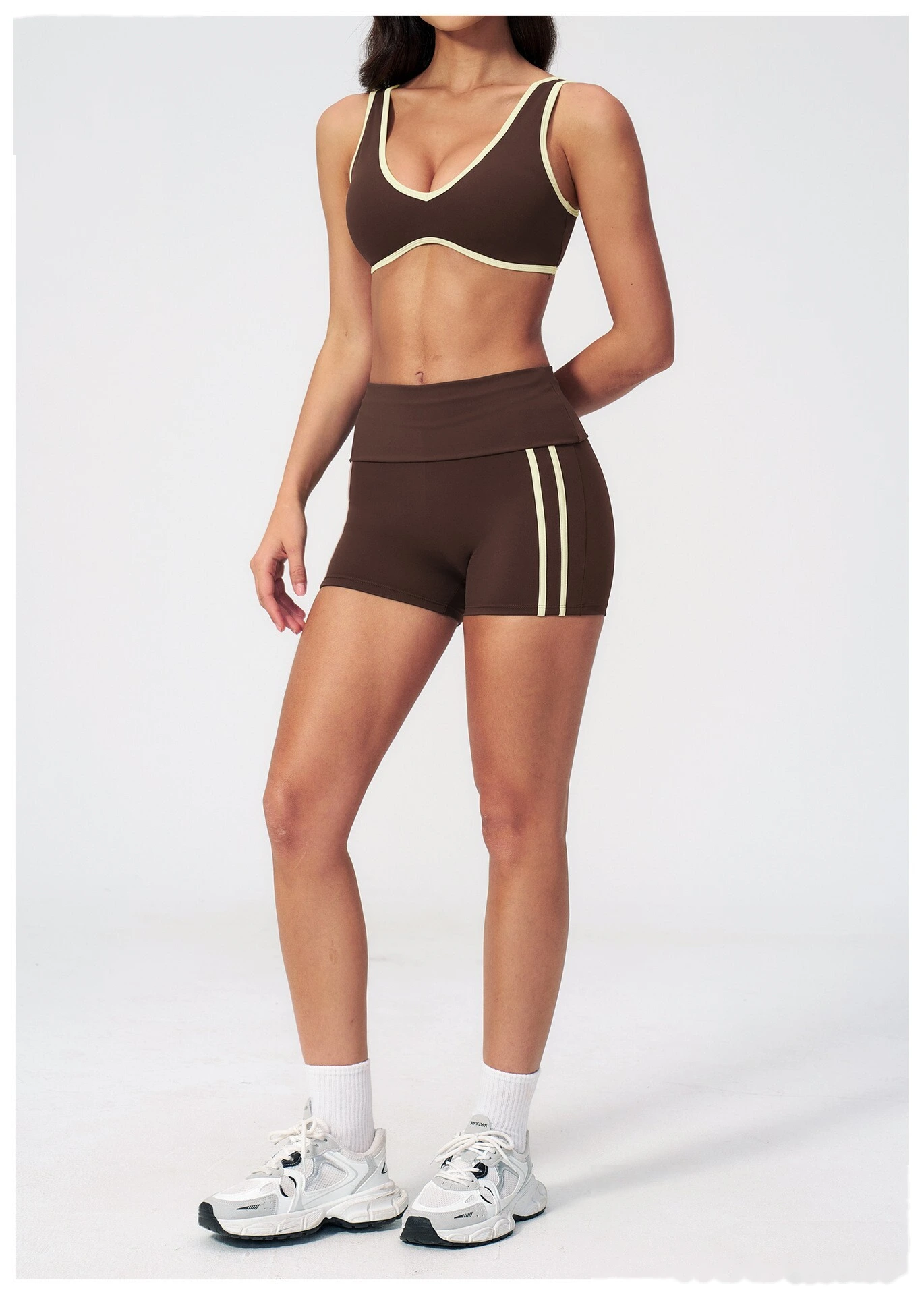 Custom European American Fitness Shorts, High Waist Roll Waist Peach Hip Elastic Naked Feel Tight Yoga Shorts For Women detail