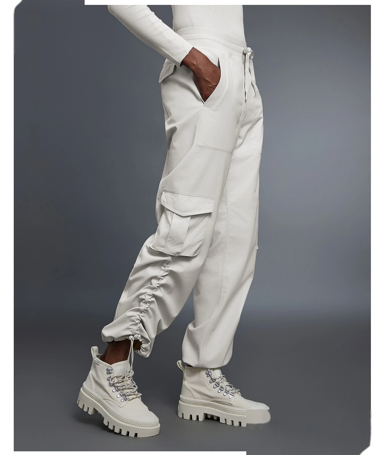 Women's Winter Casual Cargo Pants | Fleece-Lined Warmth, Loose Fit, Drawstring Cuff 2-Way Wear, Sports & Daily Use detail
