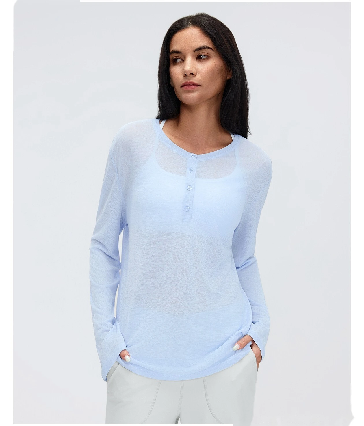 Loose Breathable Yoga Cover Up for Women, Long Sleeve Gym Top, Lightweight Casual Running Fitness T-Shirt detail