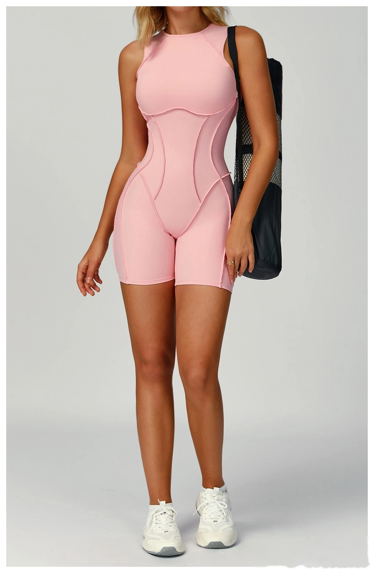 Customized one-piece yoga clothes with beautiful back fashion one-piece women's running fitness clothes detail