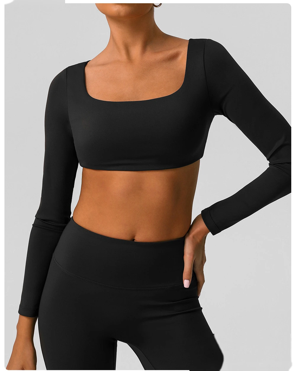 Custom nude yoga suit with chest pad quick-drying tight-fitting fitness suit leisure sports two-piece suit detail