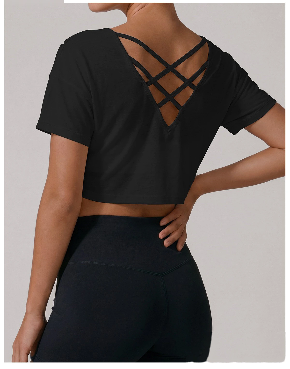 Customize the new summer women's outdoor running T-shirt and quick-drying Pilates fitness yoga short-sleeved shirt. detail