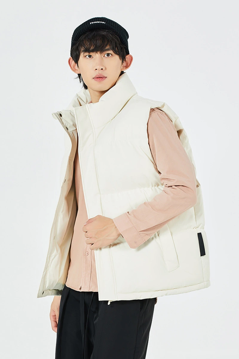 Customized fashion waterproof and warm cotton-padded jacket down jacket vest for men and women detail