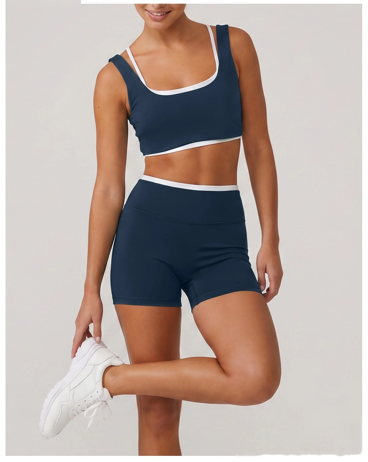 Custom Logo High Waisted Three Quarter Leggings, Stretch Slimming Athletic Shorts for Daily Workout detail