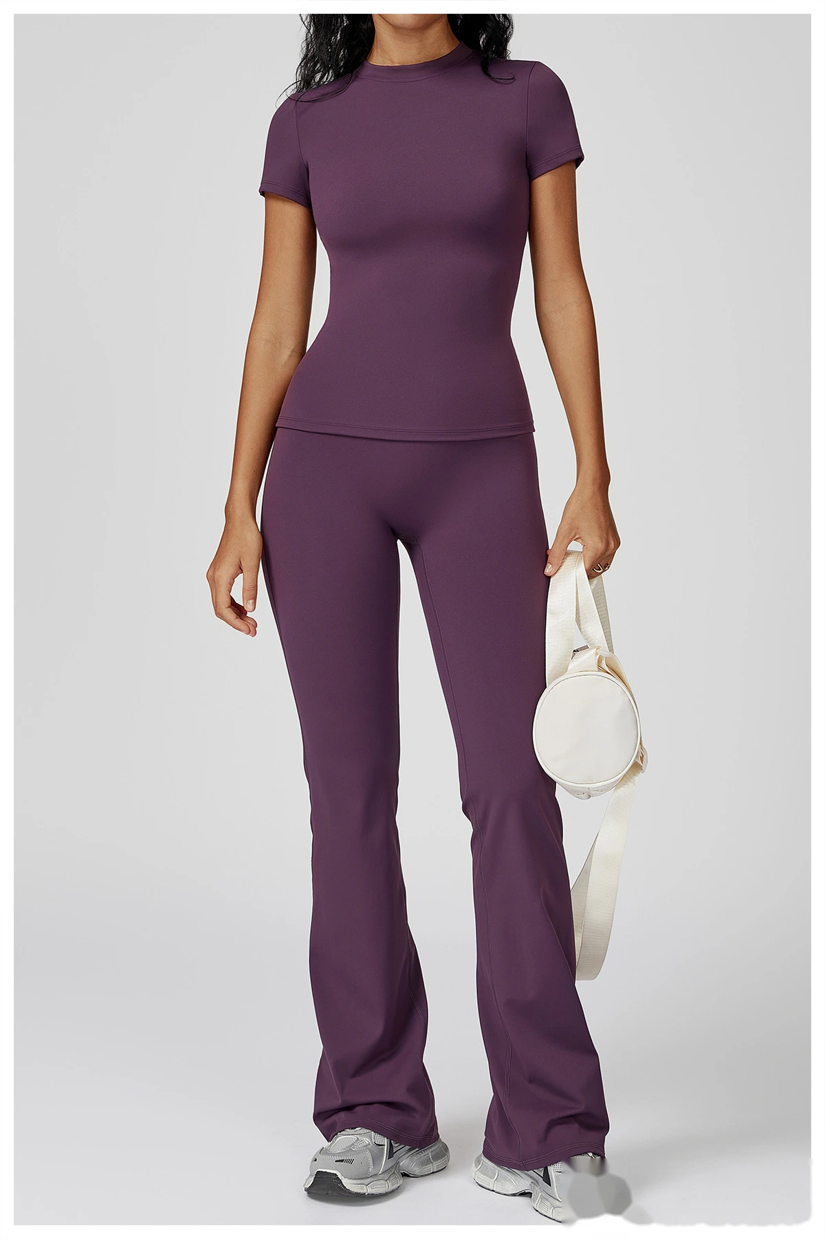 Custom-made ladies' comfortable, high-elastic, abdomen-lifting, hip-lifting, yoga pants and dance pants detail