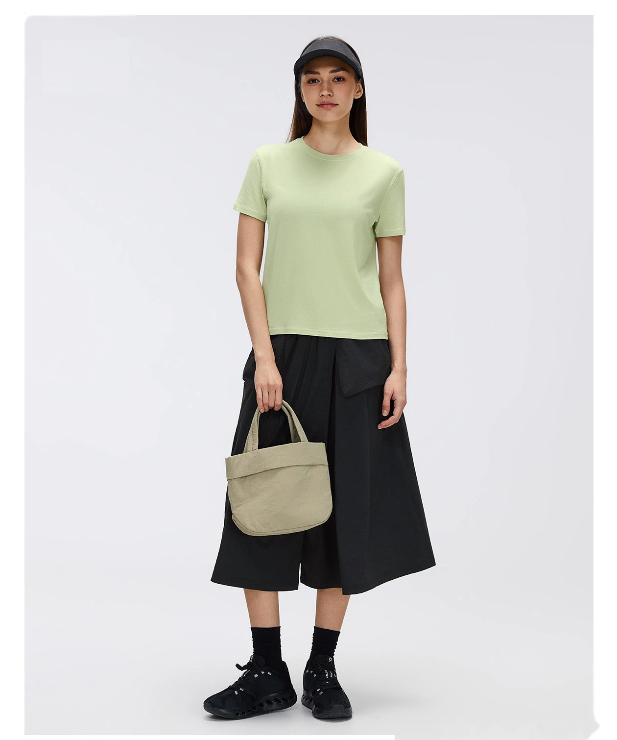 Bulk Custom Cargo Sports Skirt - Women's Water-Repellent Big Pocket Casual Outdoor Midi Skirt detail