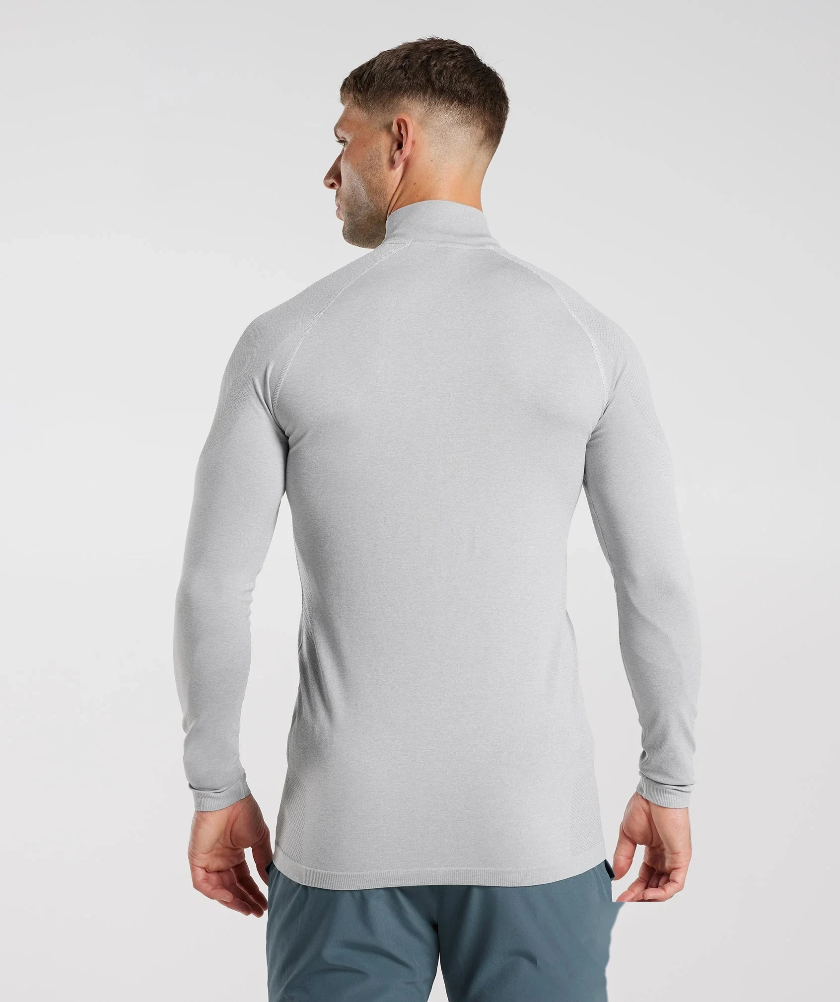 Fashion men's sports fitness tights training T-shirt detail