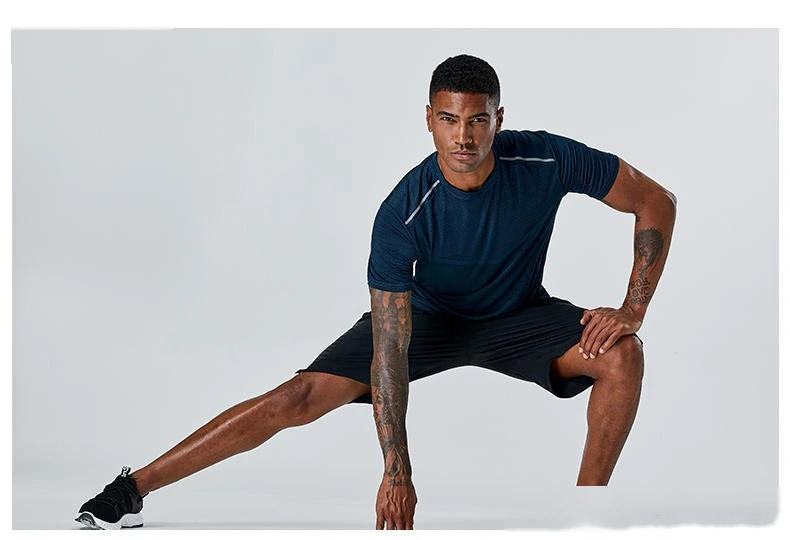 Customized short-sleeved T-shirt men's ice silk sports fitness quick-drying clothes leisure plus size running clothes detail