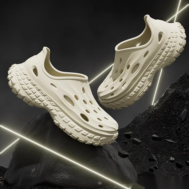 Custom-made hole shoes men's outdoor sports mountaineering non-slip foot platform shoes detail