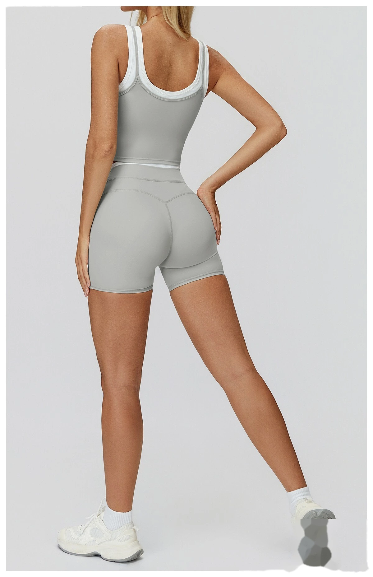Customizable Naked-Feel Sports Shorts | Women's Contrast Ribbed High-Waist, Tight-Fit Yoga & Running Style detail
