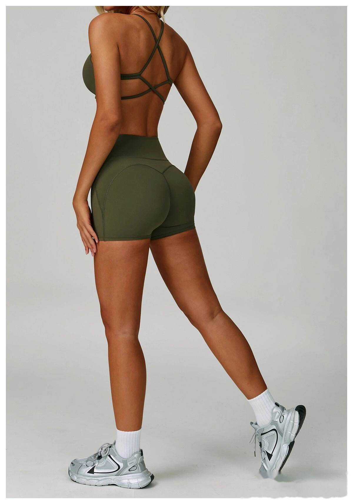 Customized yoga bra quick-drying cross-back high-strength fitness clothes leisure running sports bra detail