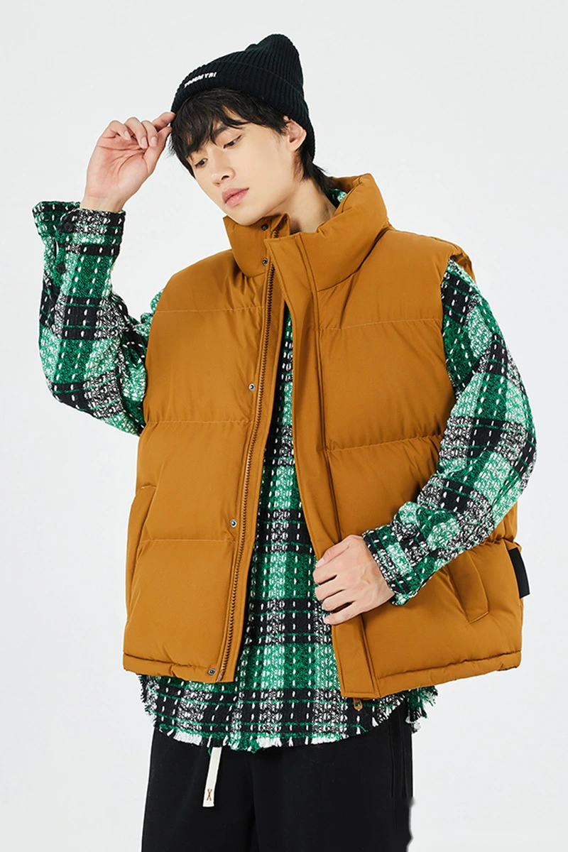 Customized fashion waterproof and warm cotton-padded jacket down jacket vest for men and women detail