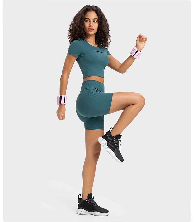 Customized rib sexy hollow short sports T-shirt women with chest pad slim yoga short sleeves detail