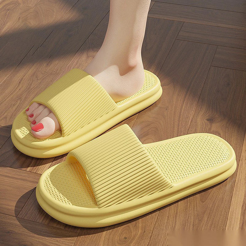 Customized EVA slippers wear home leisure sports non-slip soft-soled sandals and slippers. detail
