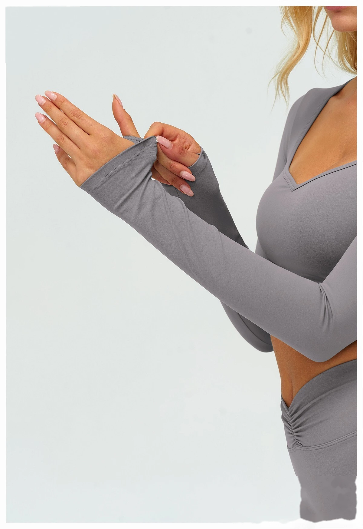 Women's High-Elastic Yoga Shirt - Customizable Slim-Fit Long Sleeve Workout Top for Running, Fitness & Casual Outings detail