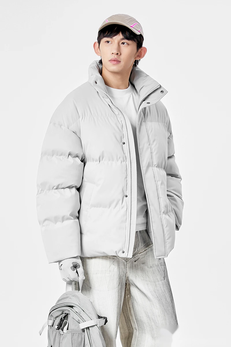 Customized men's and women's winter fashion warm cotton-padded down jacket coat detail
