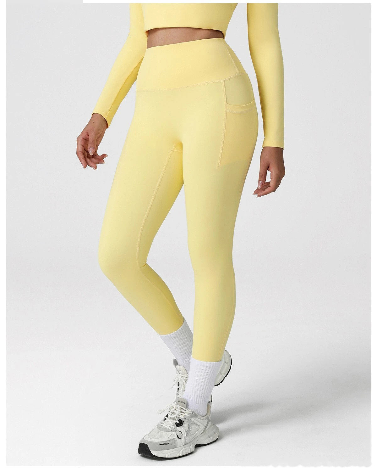 Customized fashion tight-fitting high-elastic slim side pocket sports yoga fitness pants detail