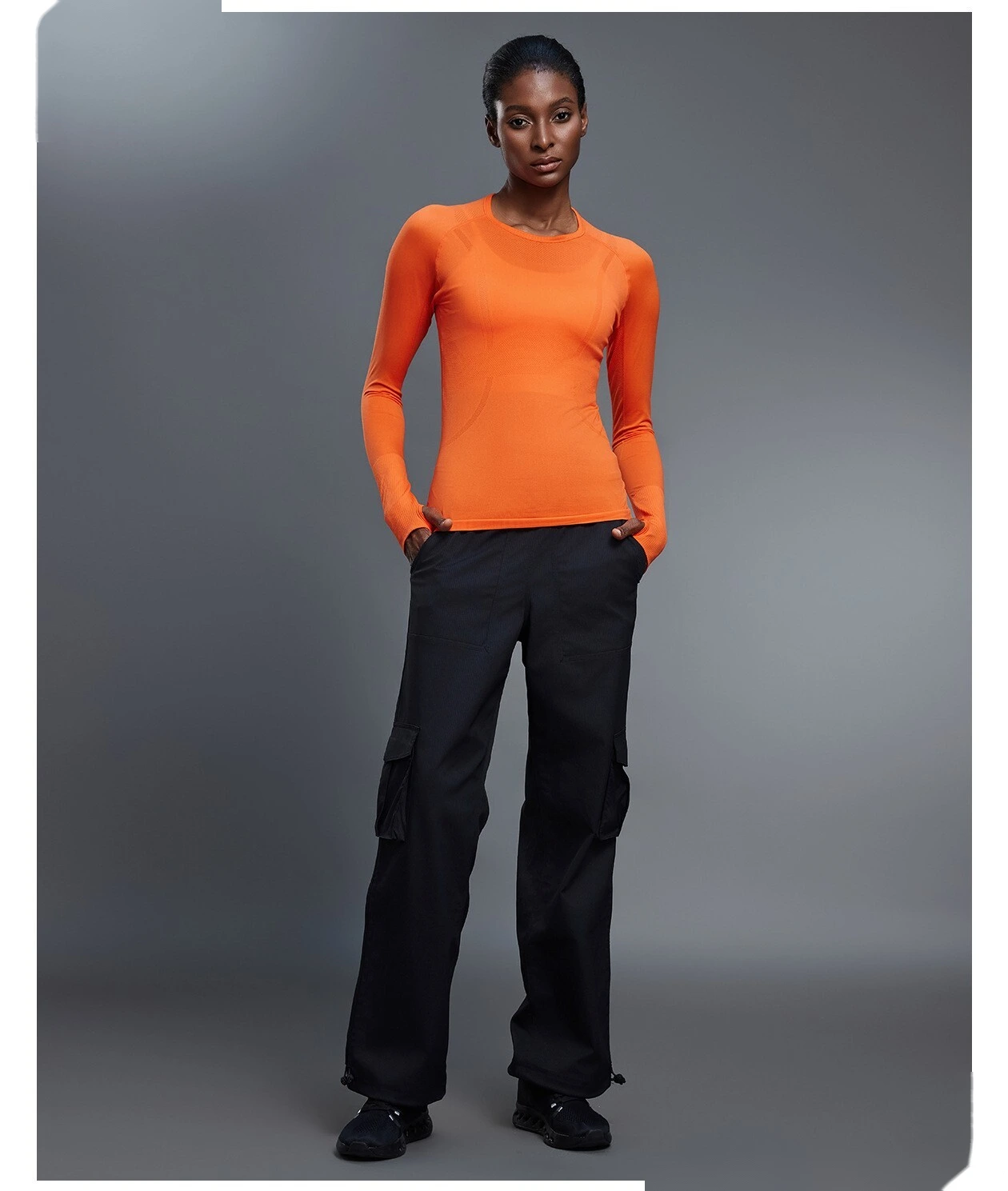 Women's Winter Casual Cargo Pants | Fleece-Lined Warmth, Loose Fit, Drawstring Cuff 2-Way Wear, Sports & Daily Use detail