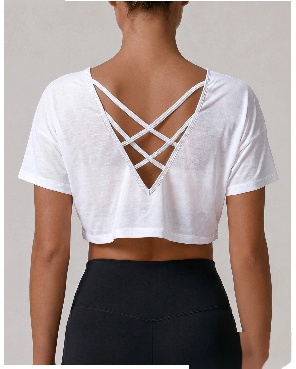 Customize the new summer women's outdoor running T-shirt and quick-drying Pilates fitness yoga short-sleeved shirt. detail