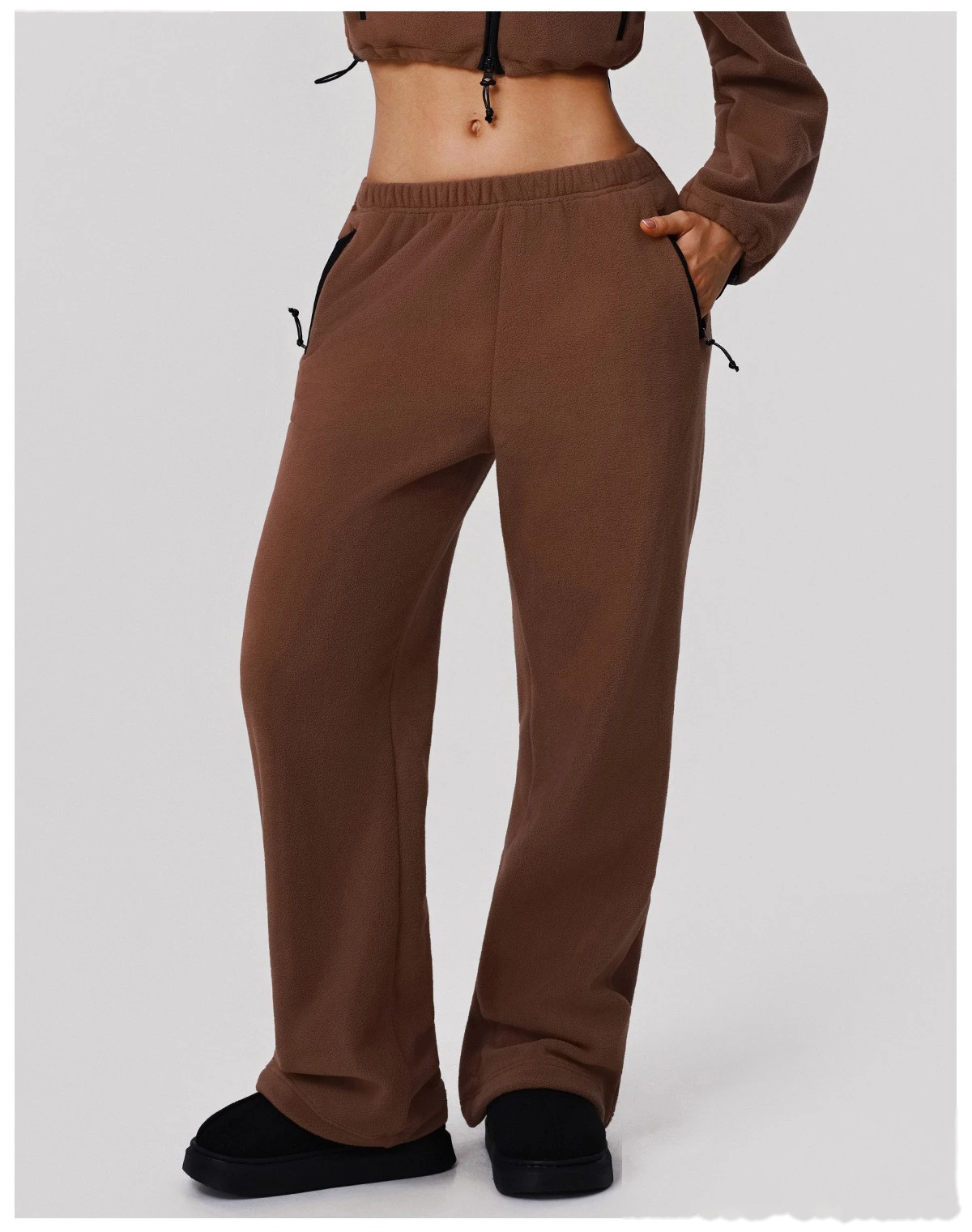 Custom Winter Warm Sweatpants - Women's Wide-Leg Slim Straight Loose Pants for Outdoor Running detail