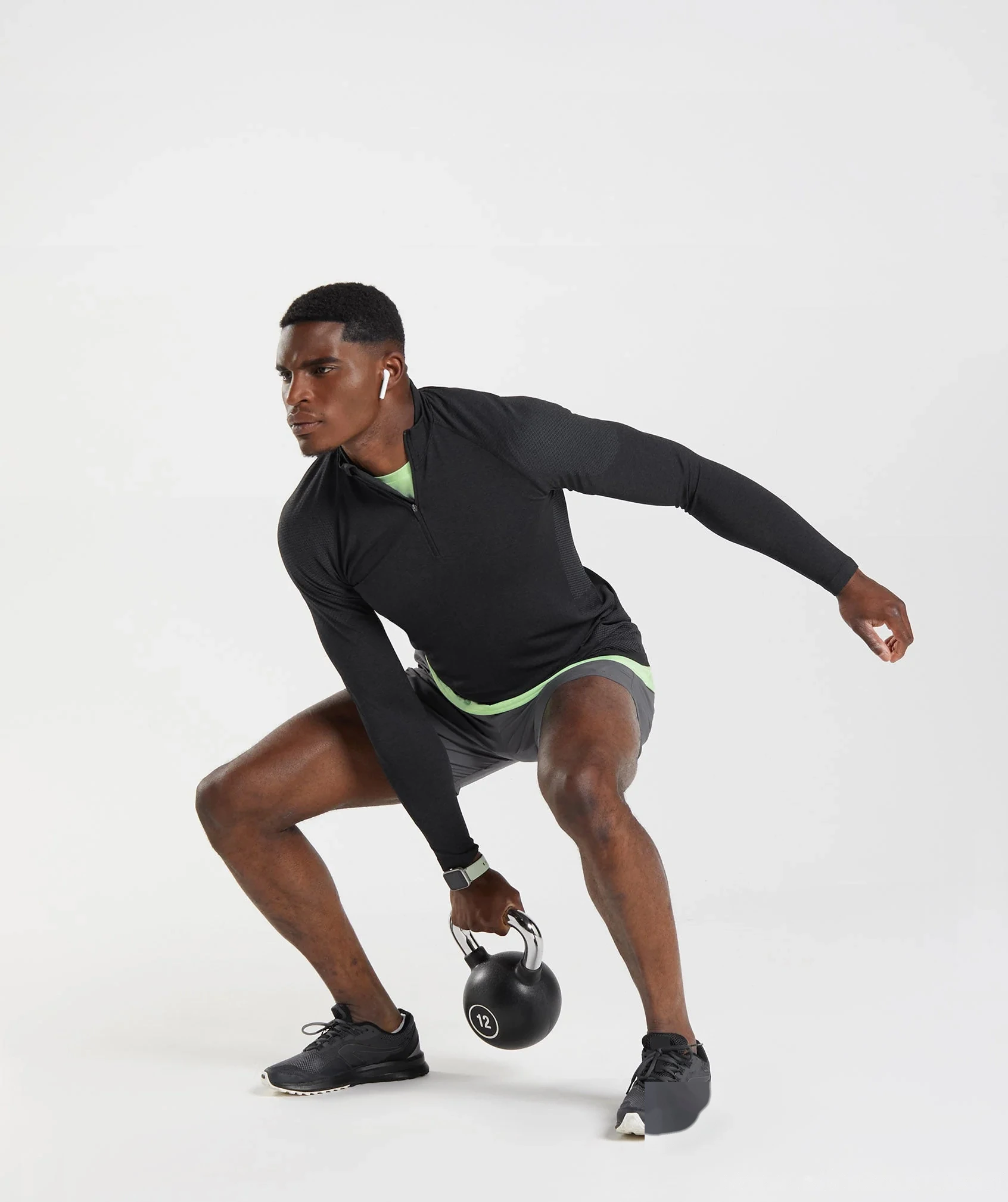 Fashion men's sports fitness tights training T-shirt detail