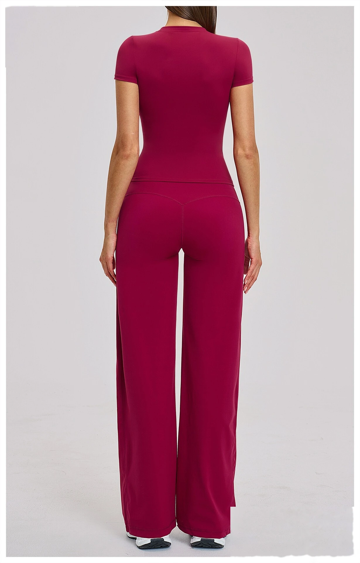 Custom Women's Yoga Set - High-Waisted Tight High-Stretch Leggings & Top for Outdoor Running Fitness detail