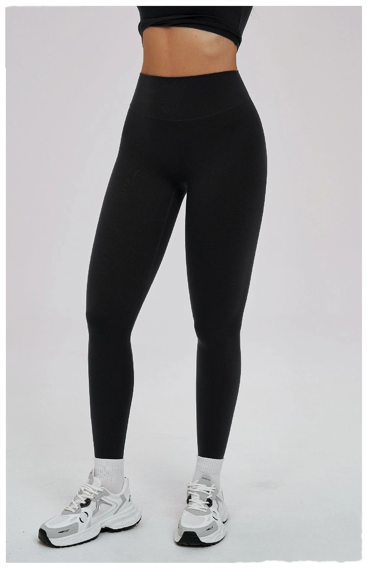 Custom High Waisted Yoga Pants No Camel Toe Tight Butt Lifting Sports Leggings for Outdoor Workout detail