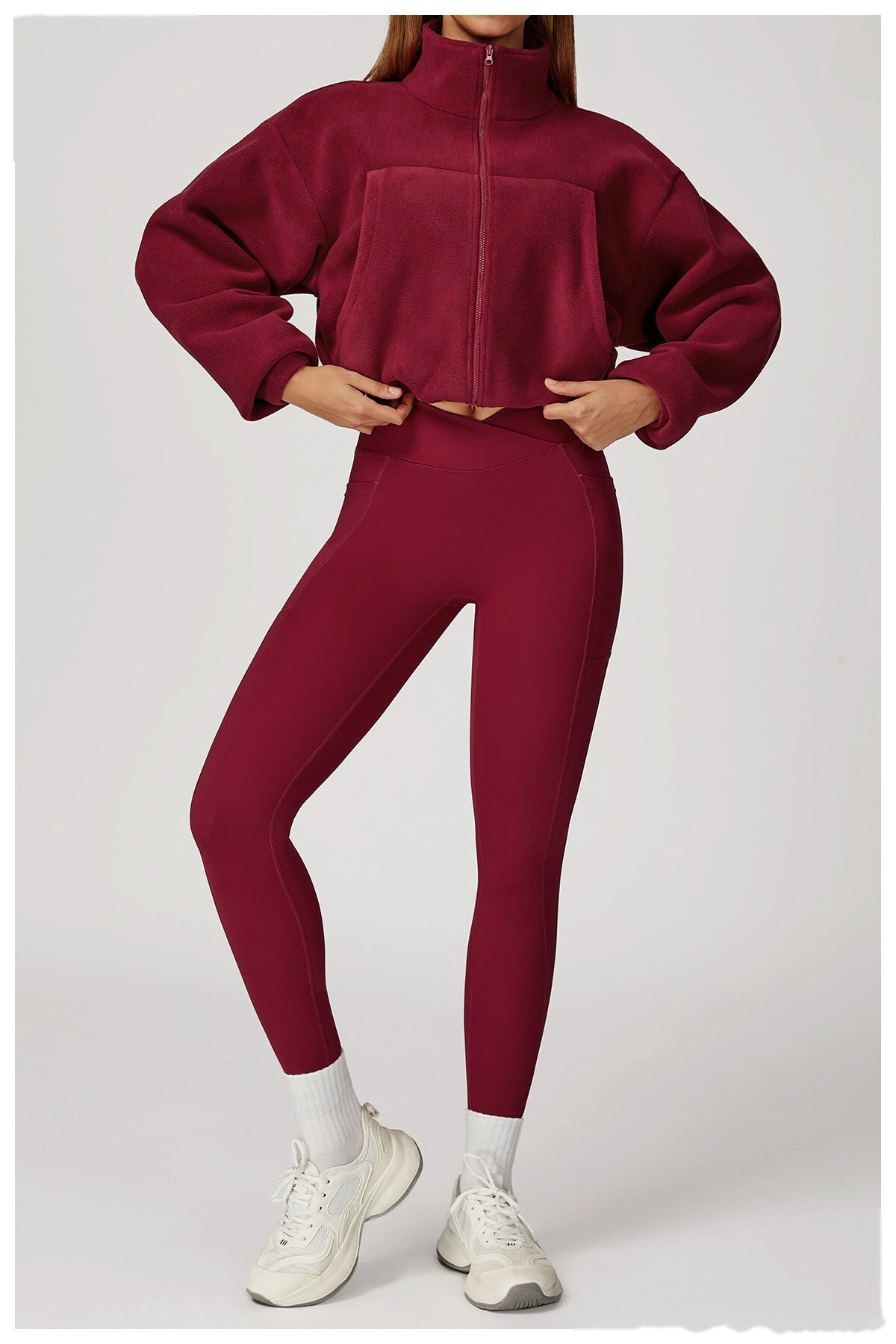 Customized Stand-Collar Windproof Warm Polar Fleece Drawstring Jacket - Women’s Fleece-Lined Athletic Sweatshirt detail