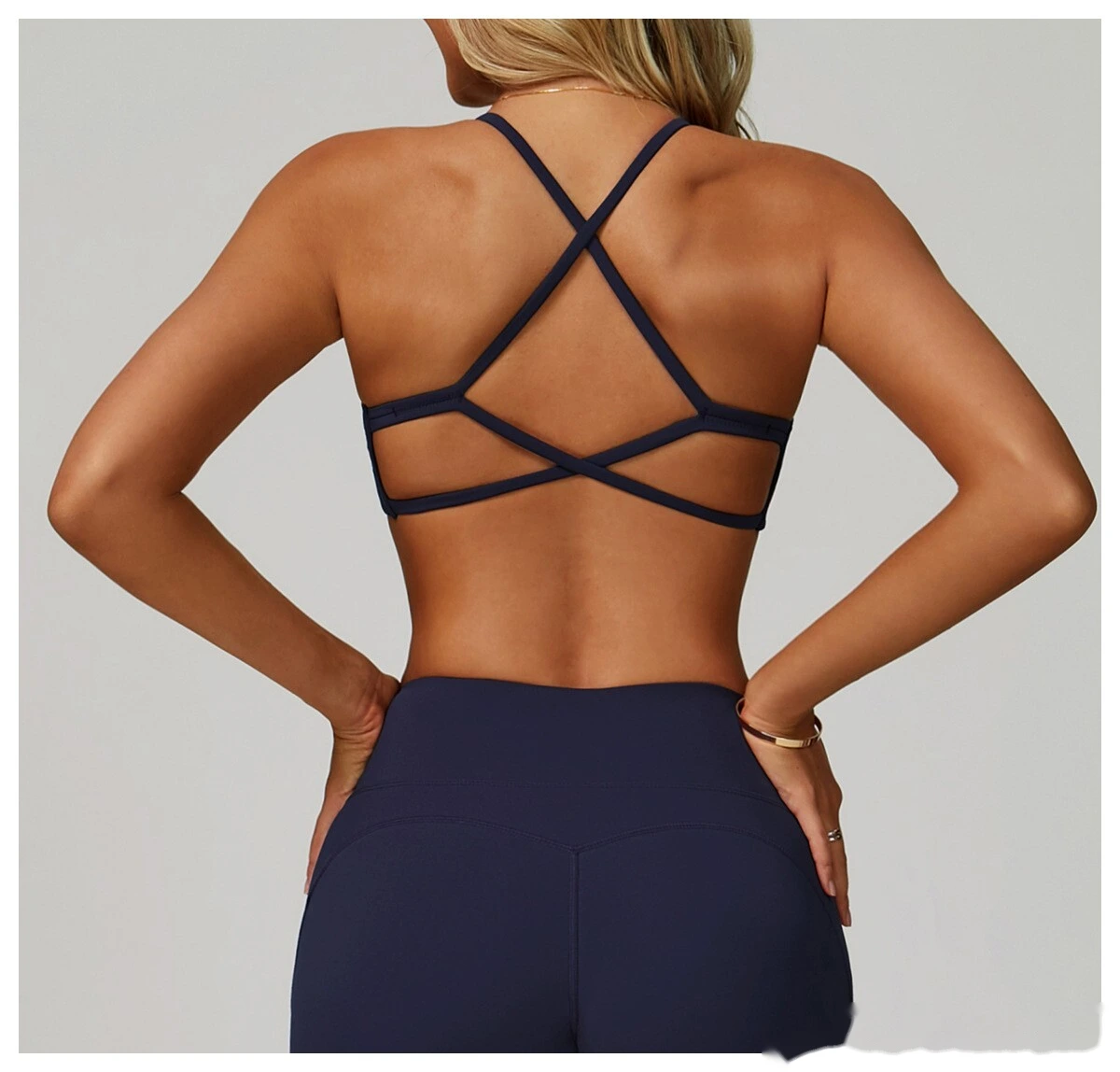 Customized yoga bra quick-drying cross-back high-strength fitness clothes leisure running sports bra detail