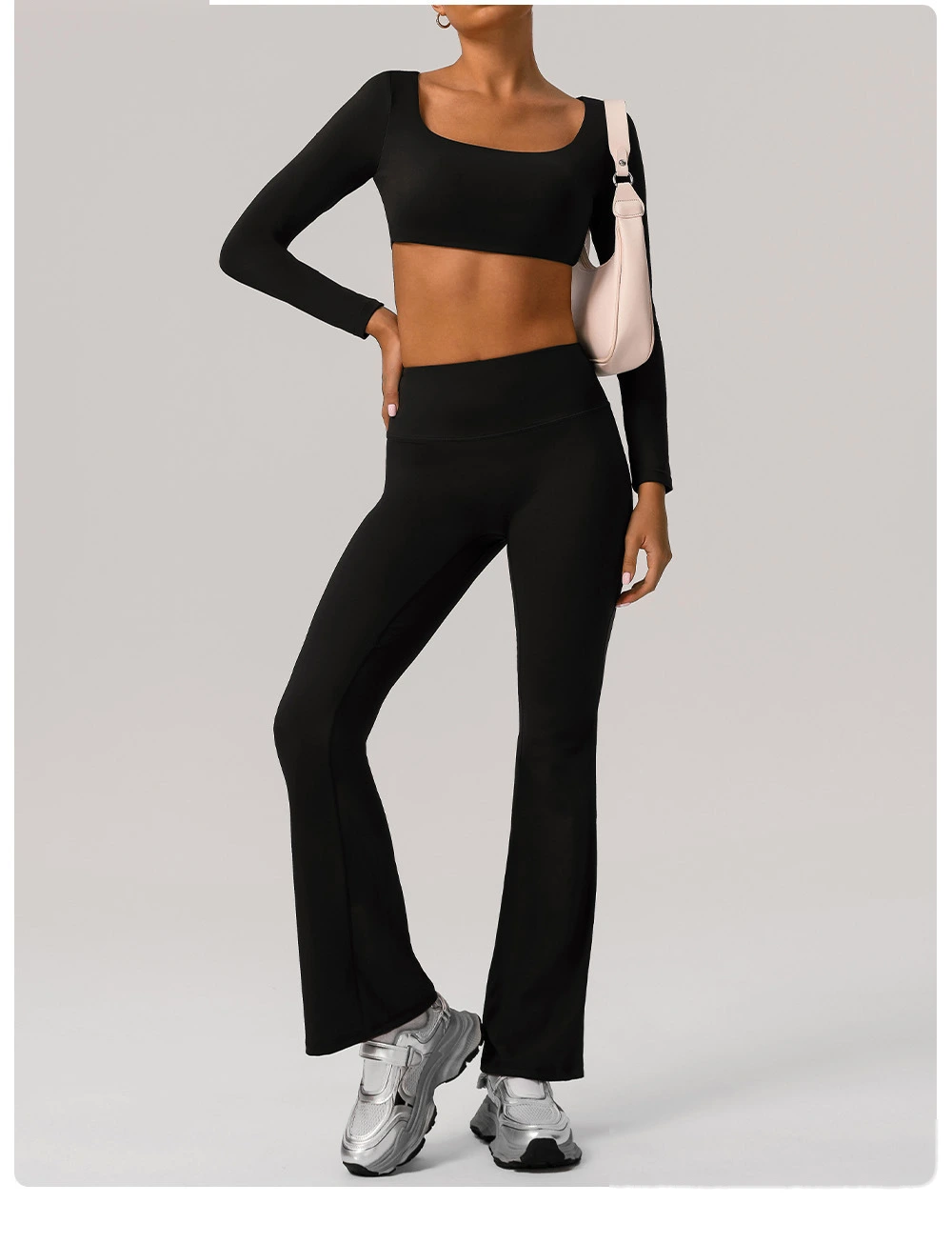 Custom nude yoga suit with chest pad quick-drying tight-fitting fitness suit leisure sports two-piece suit detail