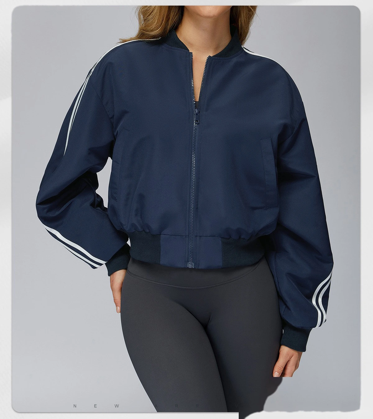 Customized cotton-padded jacket coat pocket zipper warm sports coat outdoor mountaineering running coat detail