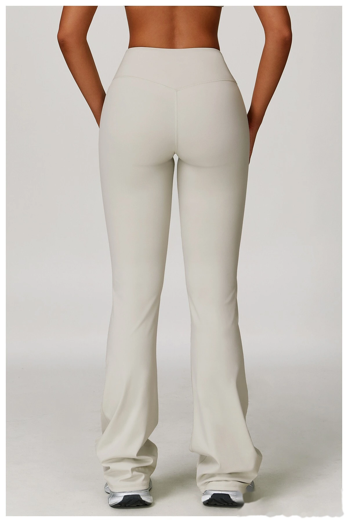 Custom-made ladies' comfortable, high-elastic, abdomen-lifting, hip-lifting, yoga pants and dance pants detail