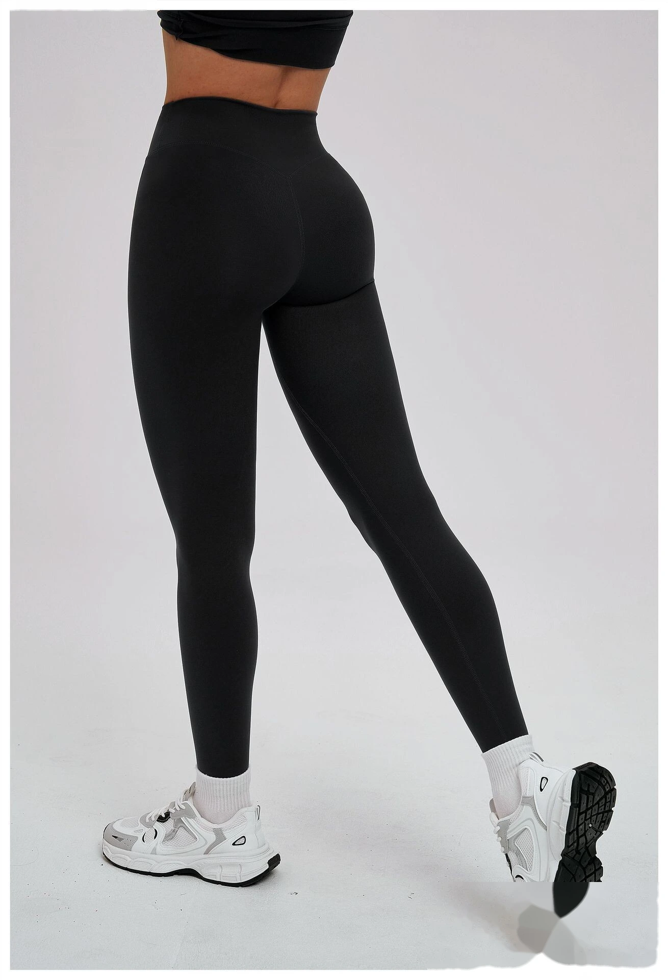 Custom High Waisted Yoga Pants No Camel Toe Tight Butt Lifting Sports Leggings for Outdoor Workout detail