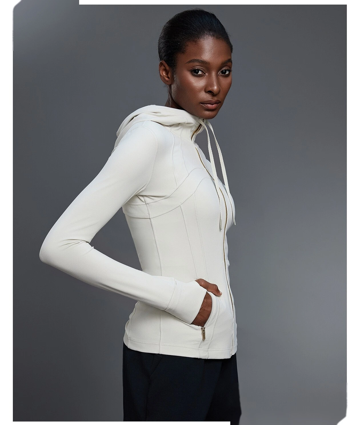 Custom Women's Yoga Jacket, Slim-Fit Hooded Cardigan, Long Sleeve Running & Fitness Outerwear detail