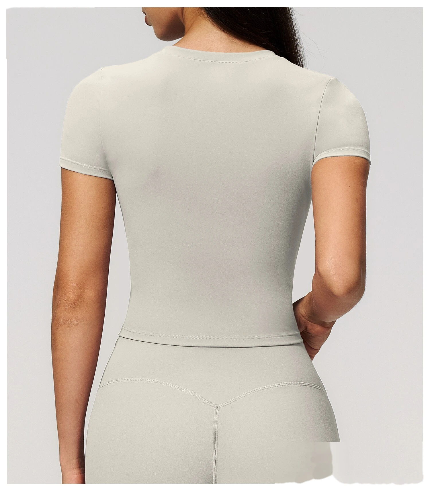 High elastic breathable yoga clothes short sleeves tight slim short sports leisure fitness Pilates T-shirt detail
