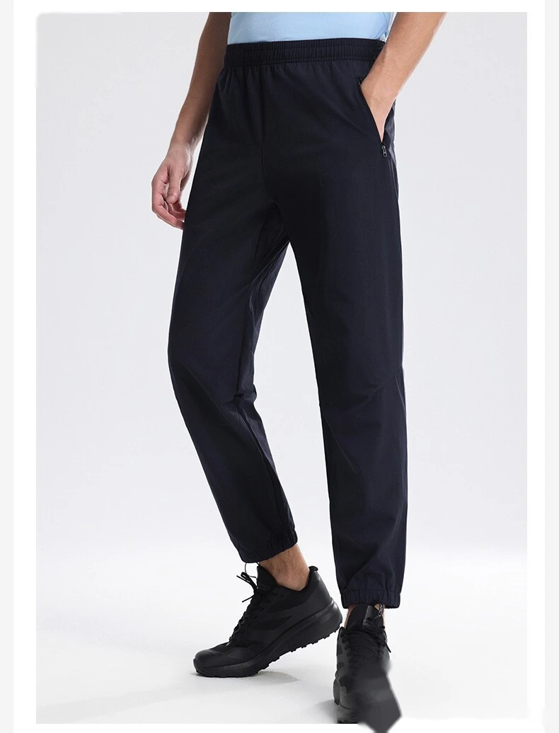 Outdoor sports, leisure, water splashing, hiking and mountaineering pants, leisure quick-drying leg-binding pants detail