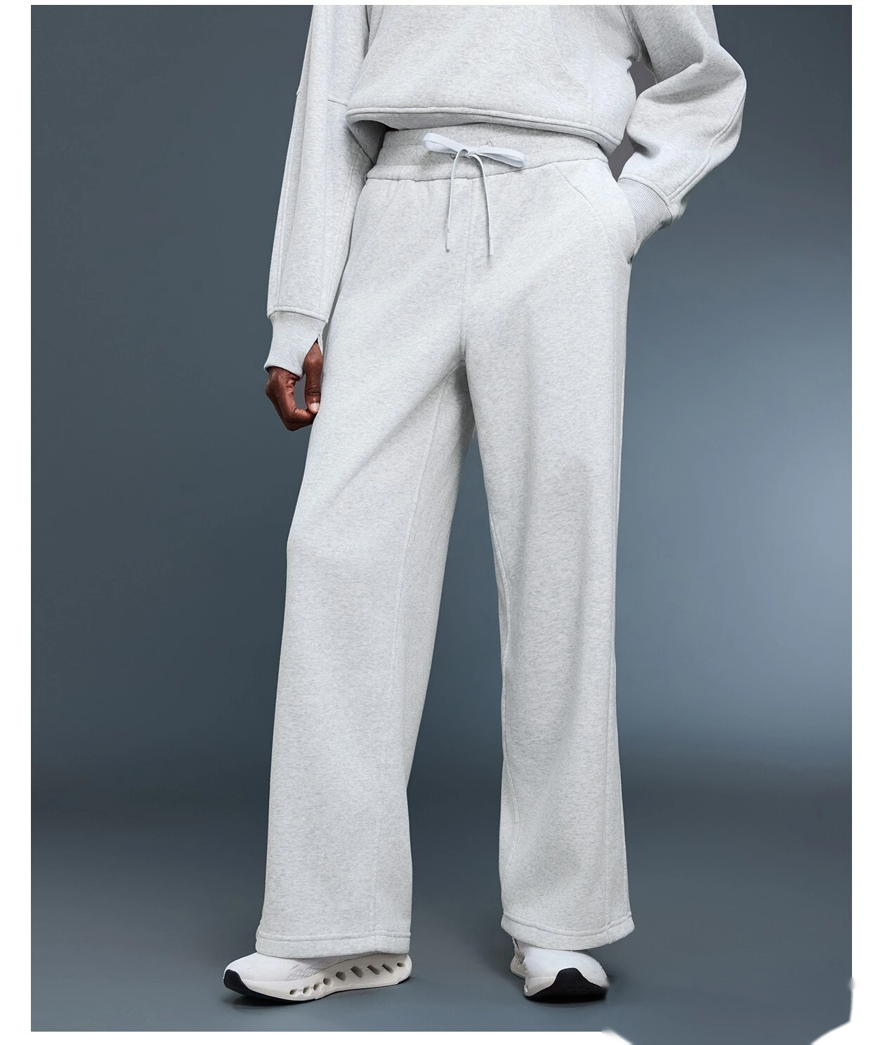 Customized autumn and winter plus velvet thick straight wide-leg pants loose warm sports pants detail