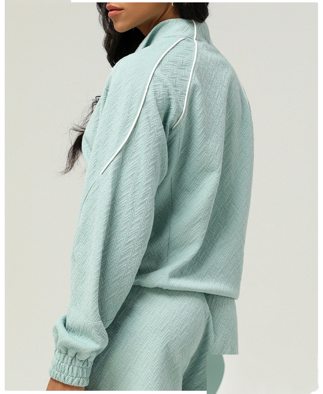 Custom autumn and winter sports and leisure collar jacket women's sweater outdoor fitness coat zipper coat detail