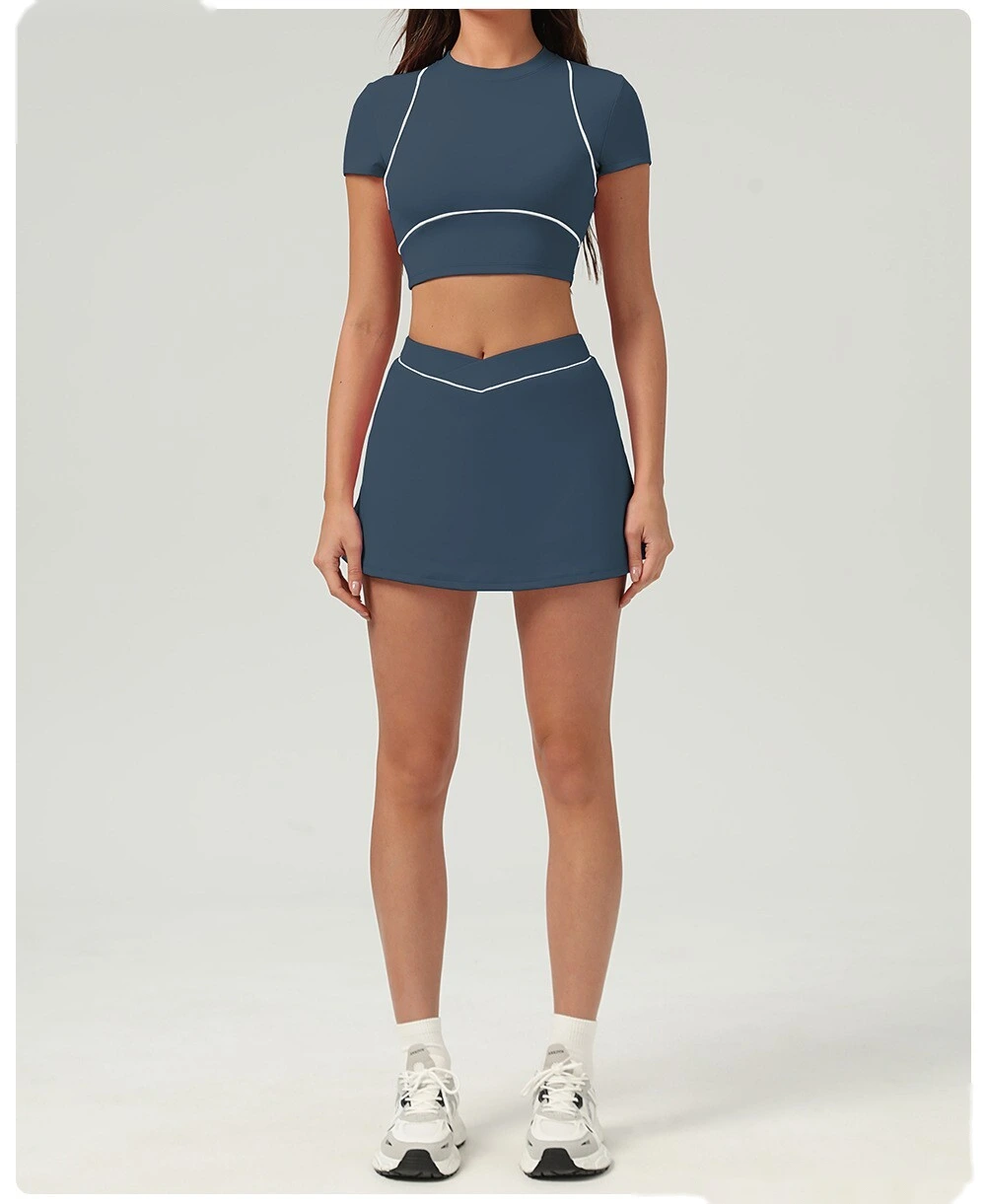 Customized running skirt with slim hips and crossed waist yoga skirt and tennis skirt. detail