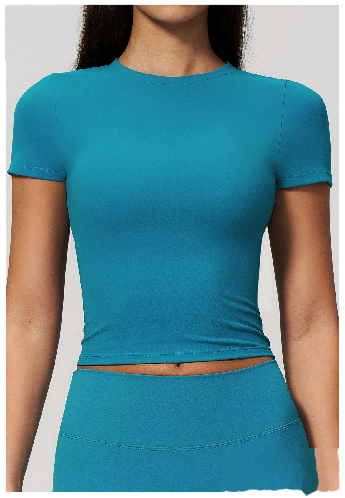 High elastic breathable yoga clothes short sleeves tight slim short sports leisure fitness Pilates T-shirt detail