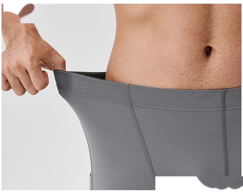 Customized men's yoga pants with high elasticity and tight fitness pants detail
