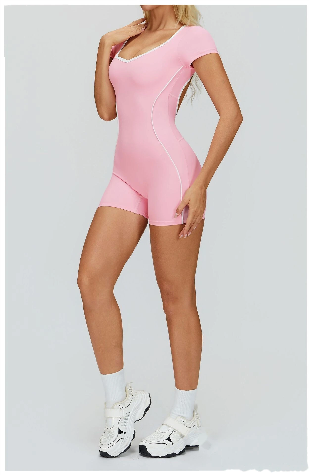 Custom Naked-Feel Yoga Jumpsuit - Women’s Color Block Openwork Cutout Back Tight Fitness Running Bodysuit detail