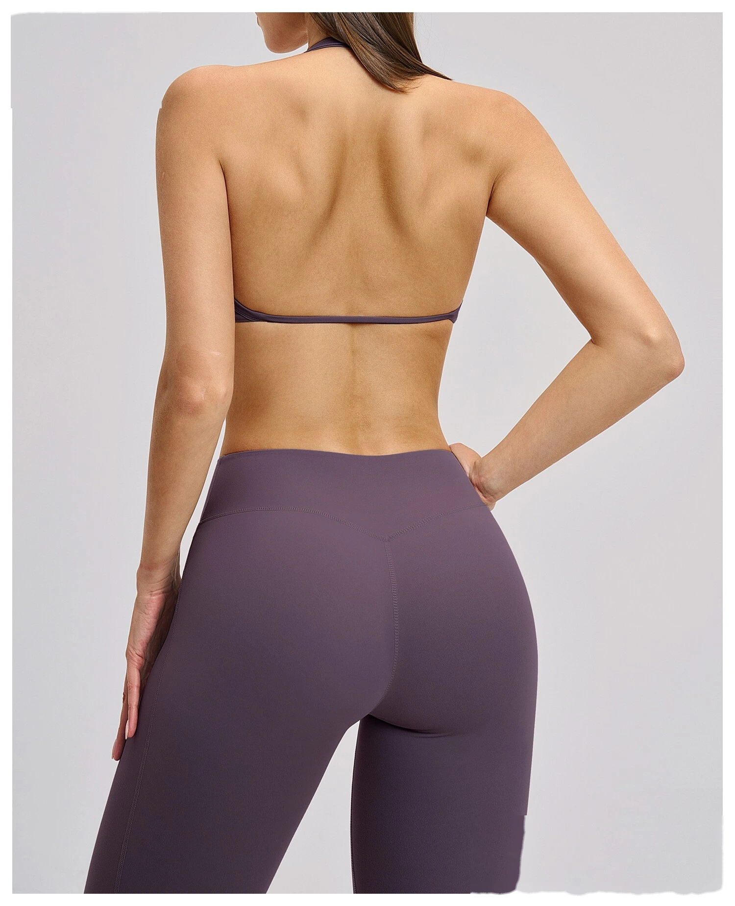 Custom Halter Neck Sports Bra Hollow Back Design Supportive Yoga Bra for Gym Workout Running detail
