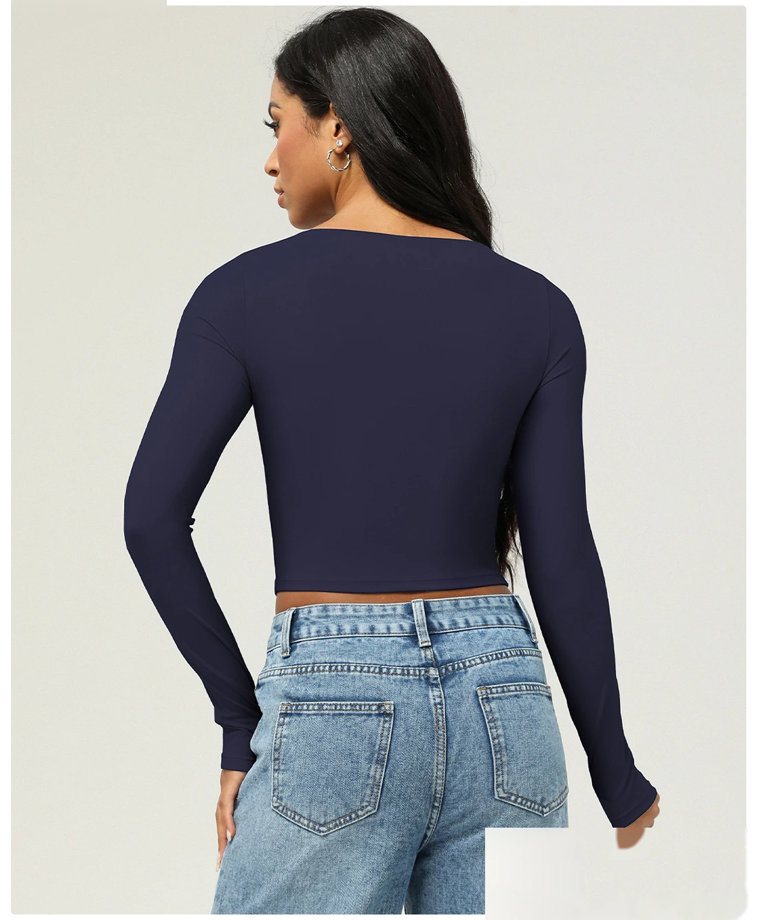 Customized sports long-sleeved T-shirt women slim fitness yoga clothes tops women with chest pads detail