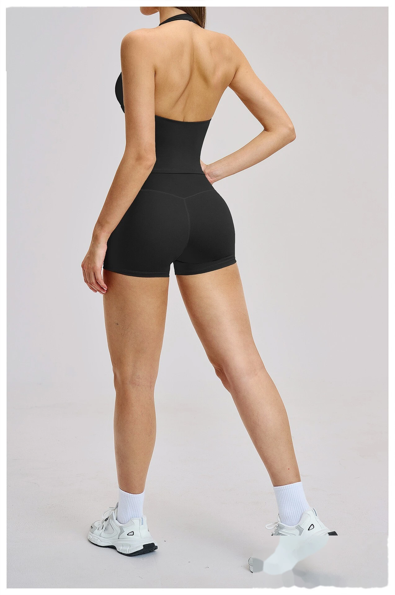 Women’s Custom Yoga Tank Top with Built-in Bra Pad Halter Backless High Stretch Yoga Set detail