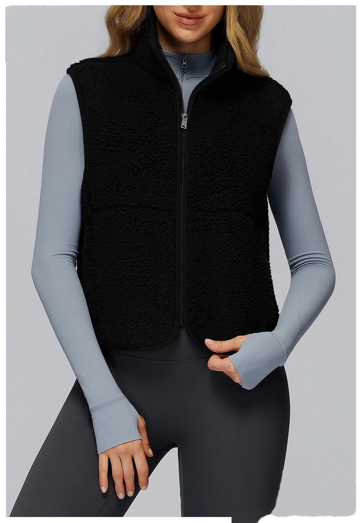 Customized velvet warm sports vest outdoor running fitness sleeveless vest vest detail