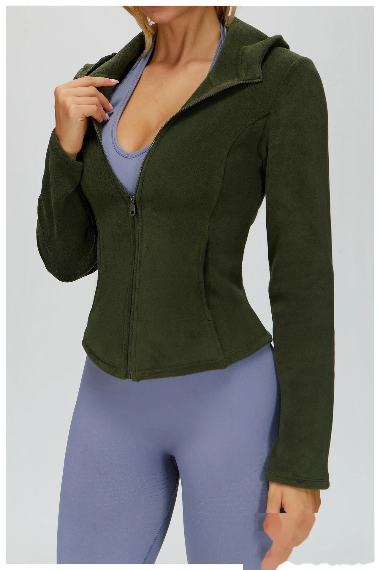Custom Fleece-Lined Hooded Jacket: Slim-Fit Outdoor Zip Coat with Pockets for Sports & Leisure detail