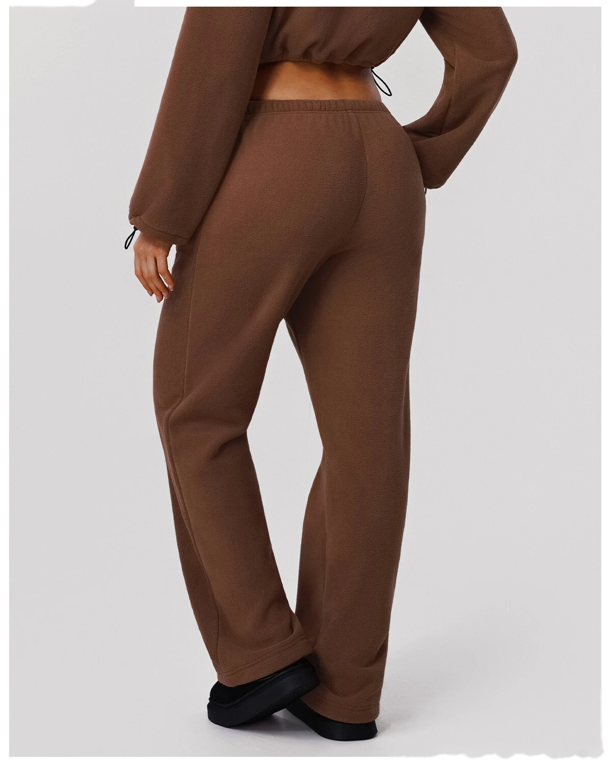 Custom Winter Warm Sweatpants - Women's Wide-Leg Slim Straight Loose Pants for Outdoor Running detail