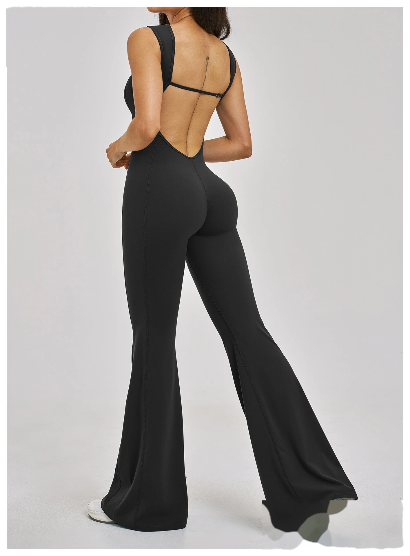 Custom Women’s Flared Leg Yoga One-Piece Outfit Beauty Back Slim Fit Fitness Gym Bodysuit Sport Jumpsuit detail