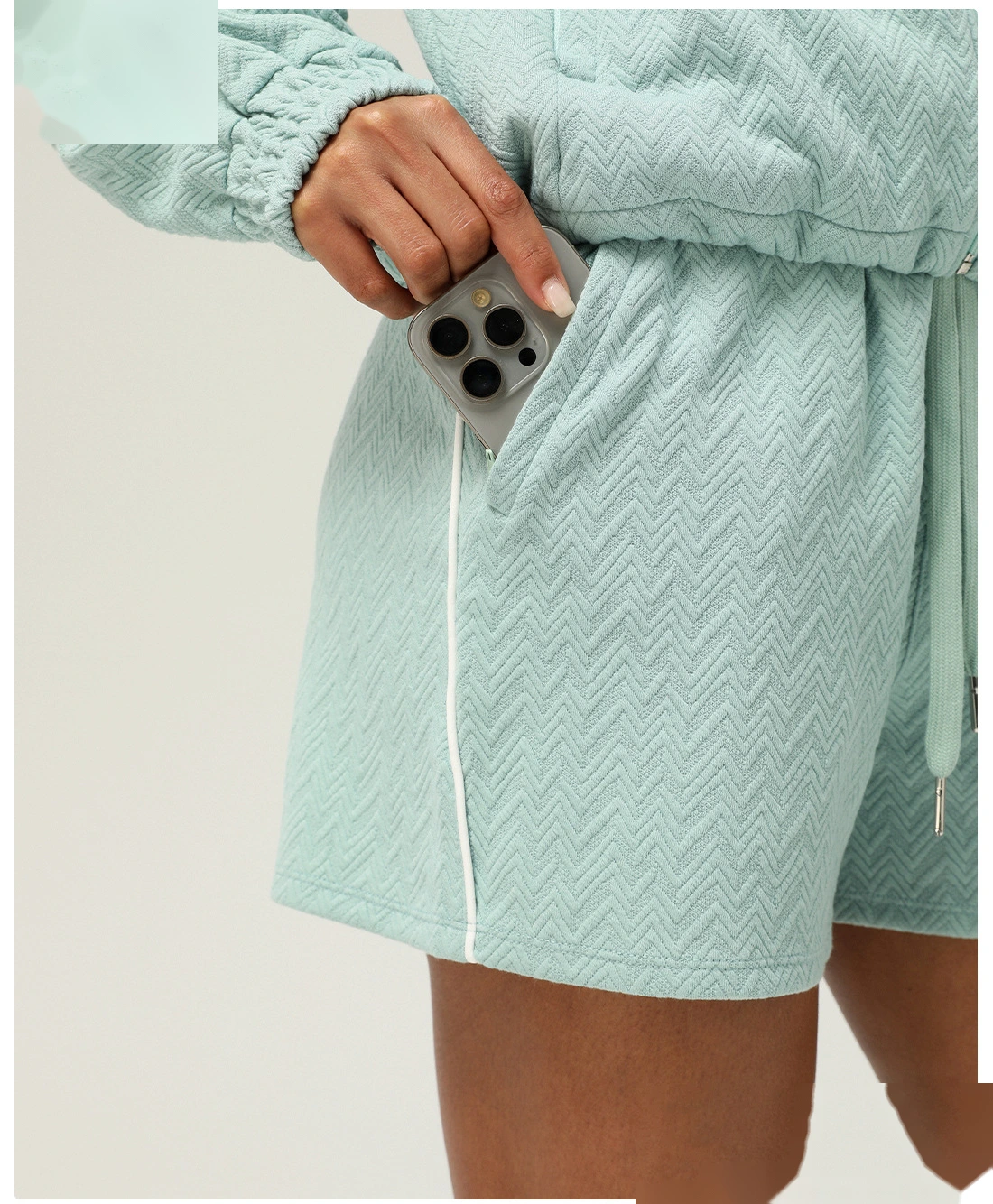 Customized sports casual shorts high waist yoga pants female drawstring outdoor running shorts detail
